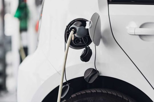 Porqué debes optar por un coche ECO