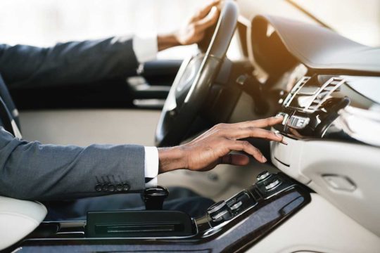 Vehículos de lujo para particulares o empresas, mejor con renting