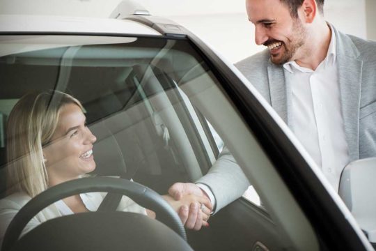 Un coche de renting es más fiable que uno de compra