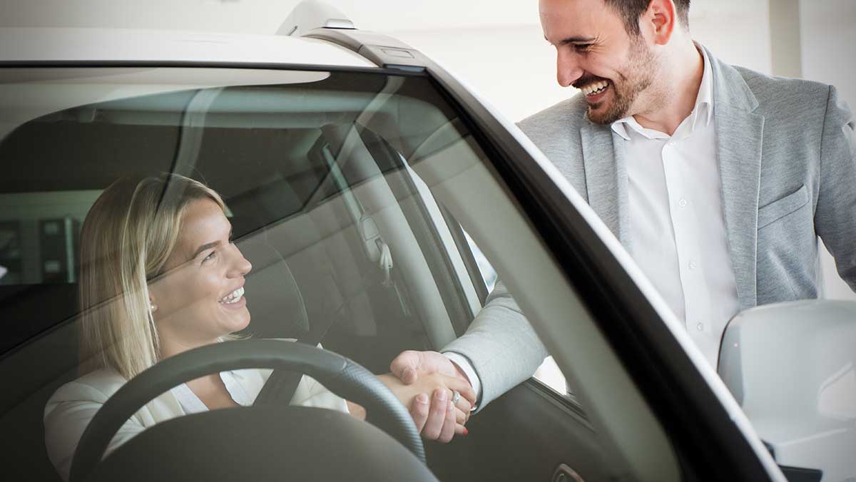 coche renting fiable Un coche de renting es más fiable que uno de compra