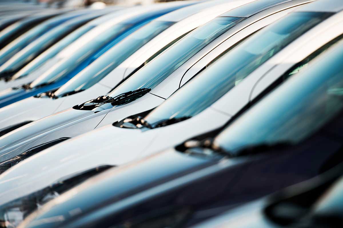 Qué son los coches zombies y por qué son un problema