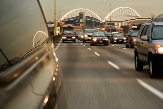 Mantener la distancia de seguridad en la carretera