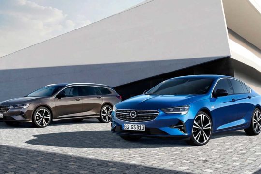 Renting Opel Insignia 