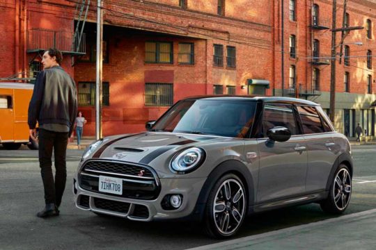 Renting Mini 5 puertas