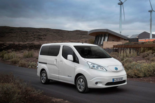 Renting Nissan e-NV200 Evalia