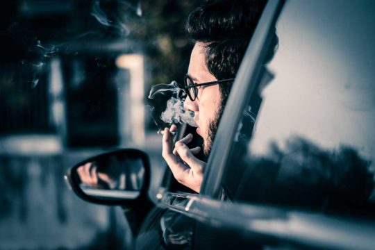 Te desmontamos los mitos y bulos más comunes de la conducción