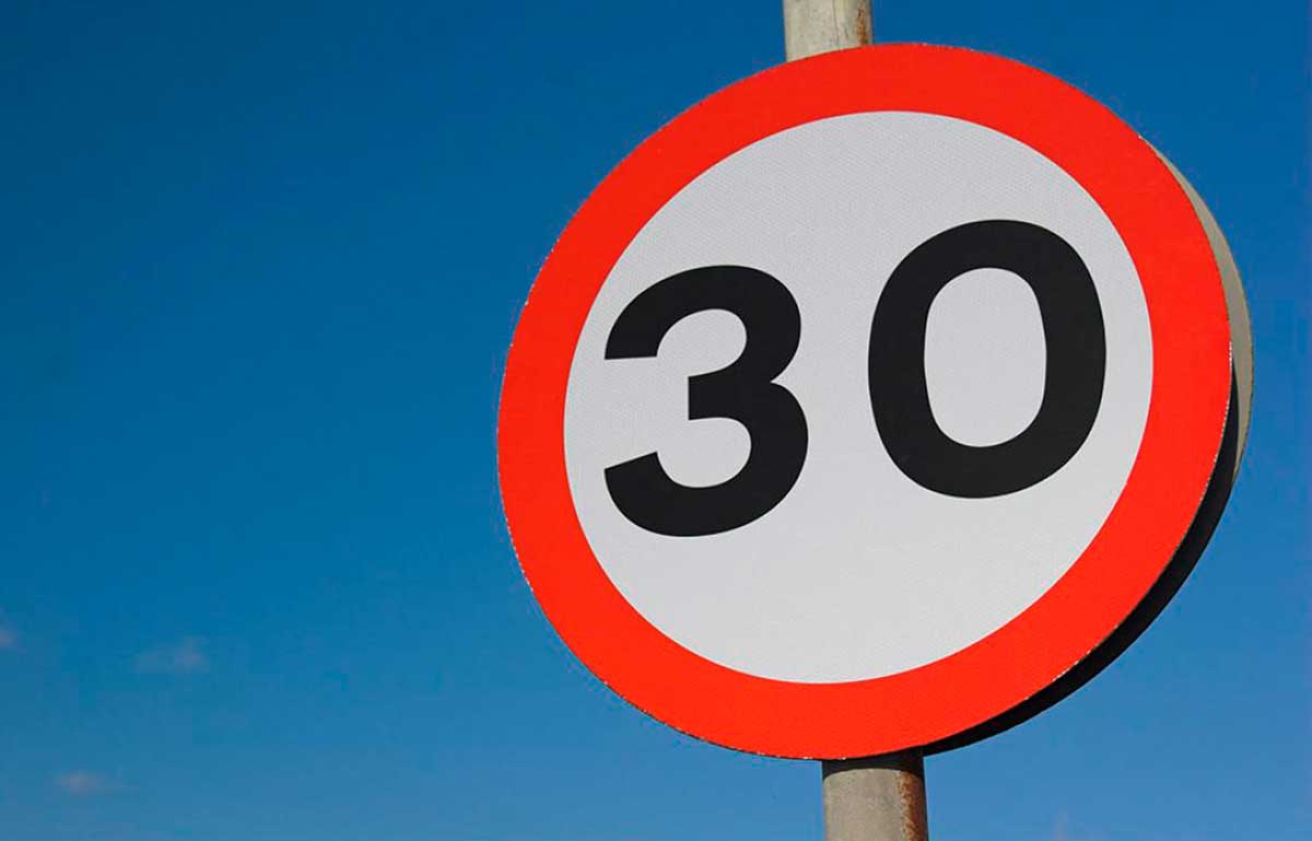 limite velocidad dgt 30 km h Cambios de la DGT en la velocidad máxima permitida