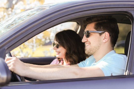 Conoce algunos accesorios básicos para el coche que te servirán este verano