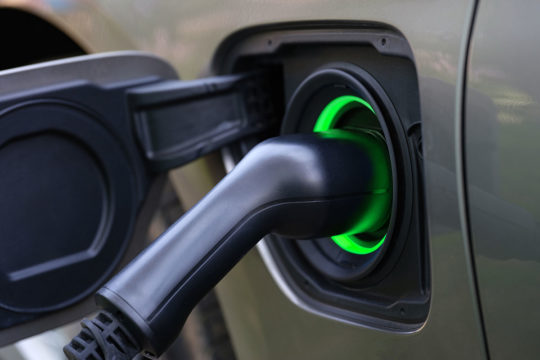 El Gobierno inyectará 4.295 millones de euros para impulsar el coche eléctrico