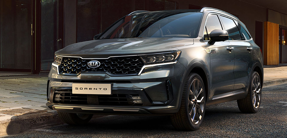 Renting Kia Sorento 1.6 HEV Drive 4X2 Sin Entrada Renting Kia Sorento 1.6 HEV Drive 4X2 Sin Entrada