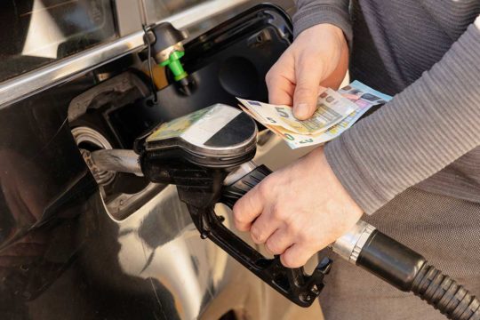 Los autónomos ya pueden desgravar el combustible
