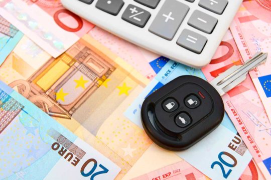 Impuestos a pagar al adquirir un coche