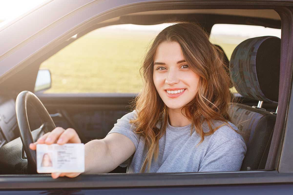 que pasa carnet conducir caducado multa ¿Qué sucede si conduces con el carnet de conducir caducado?