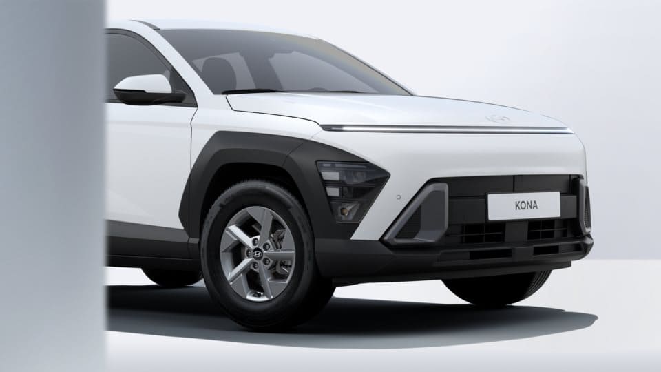 Renting Nuevo Hyundai Kona Maxx Atlas White SUV Renting Finders