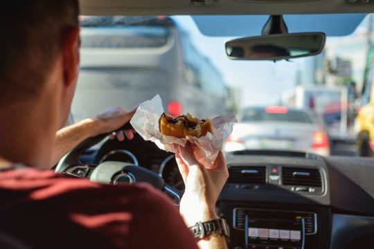 Qué comidas comer y cuáles no si vas a conducir
