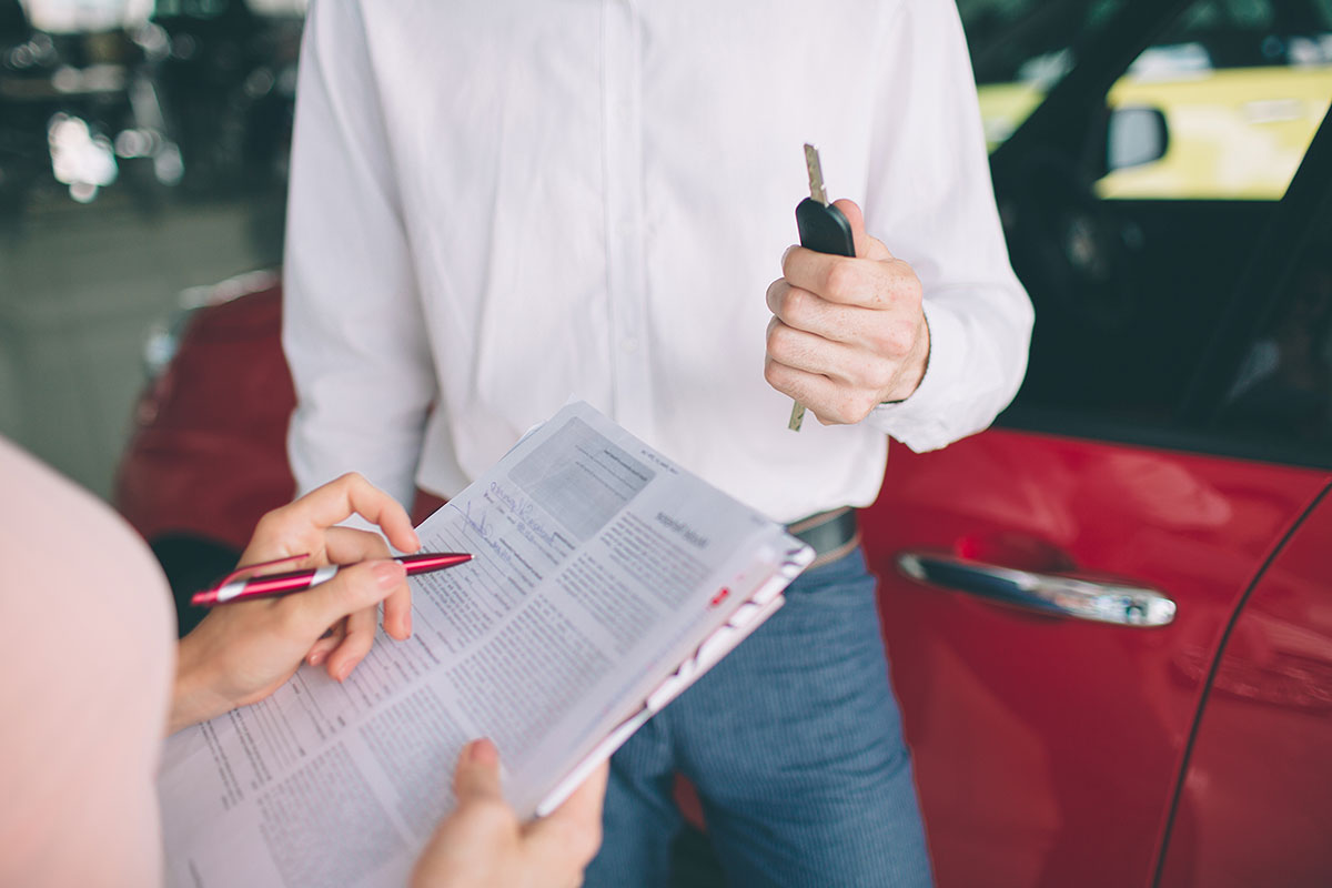 ¿Qué preguntas hacer al contratar un coche de renting?