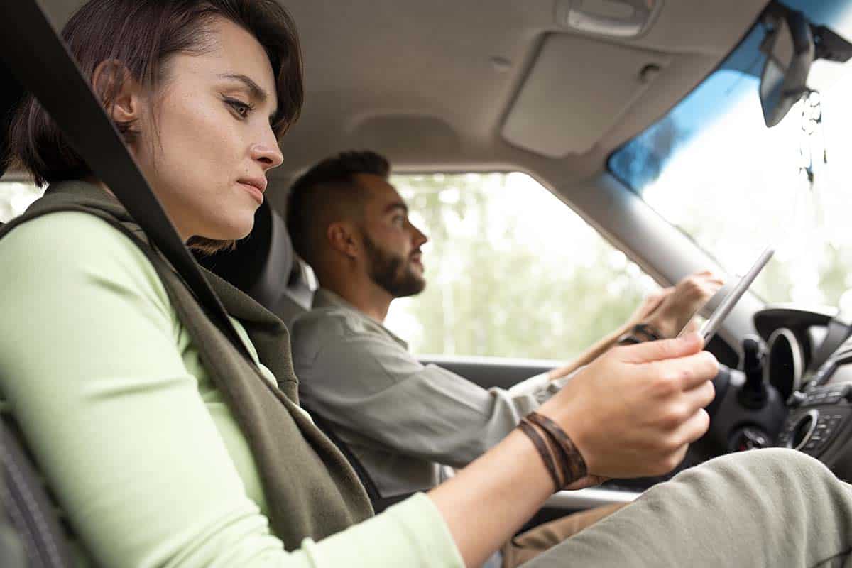 que multas puede recibir copiloto coche Qué multas puede recibir el copiloto de un coche