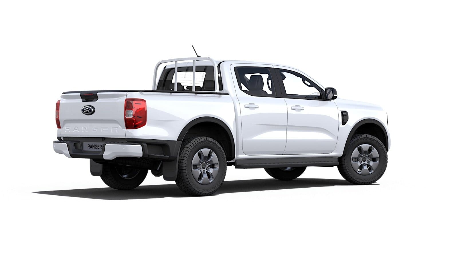 Renting New Ford Ranger XLT Doble Cabina Blanco Pick-up Automático PHEV Híbrido-Enchufable 5 Plazas Etiqueta 0
