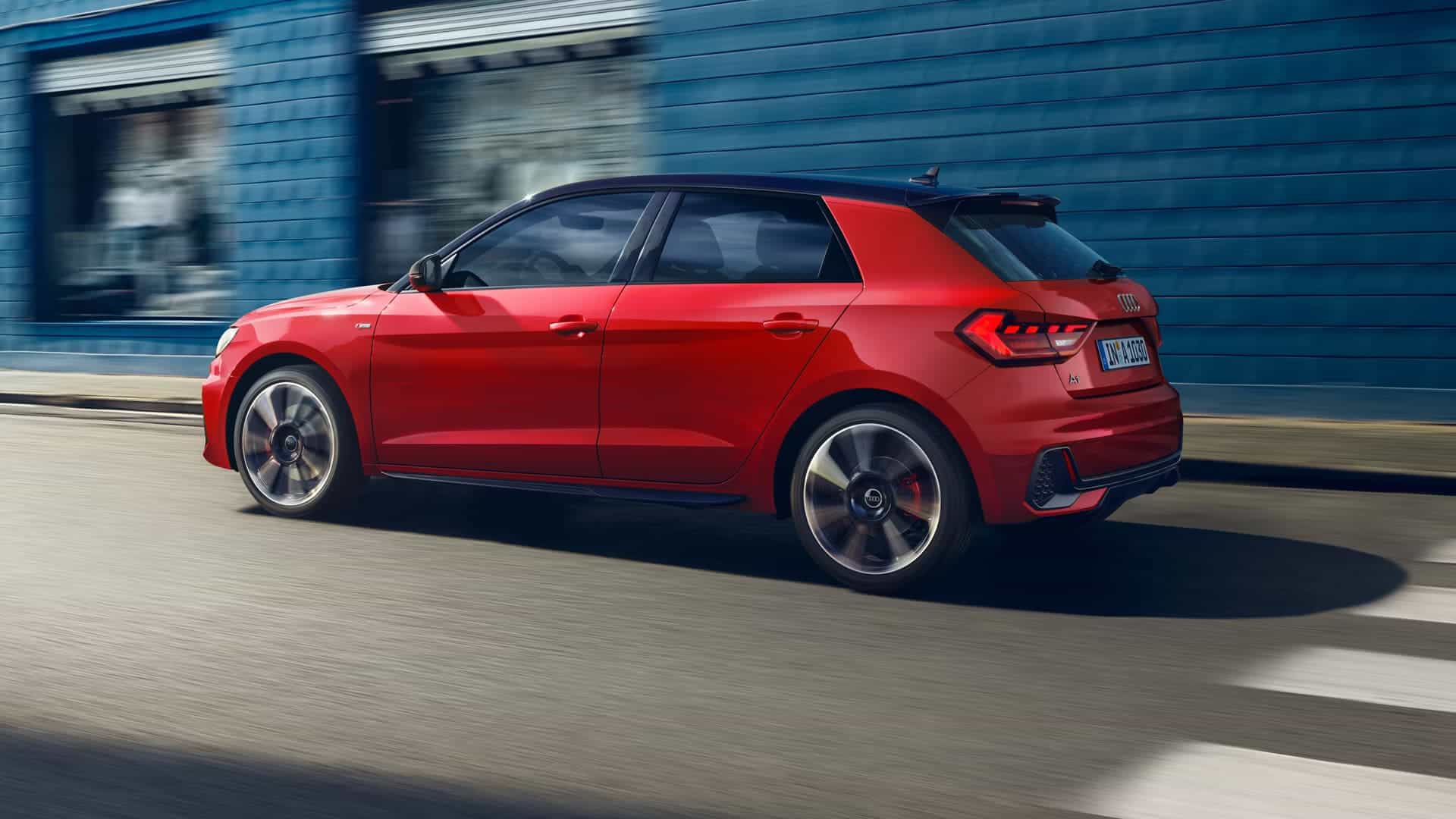 Renting Audi A1 Allstreet 30 TFSI 85kW S Tronic Sin Entrada