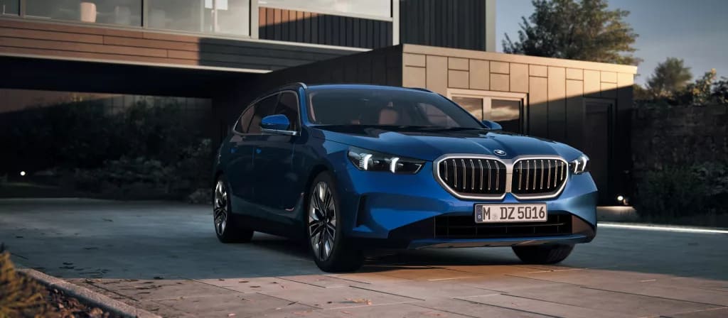 Renting BMW Serie 5 Touring Monovolumen Marca Premium Renting Finders