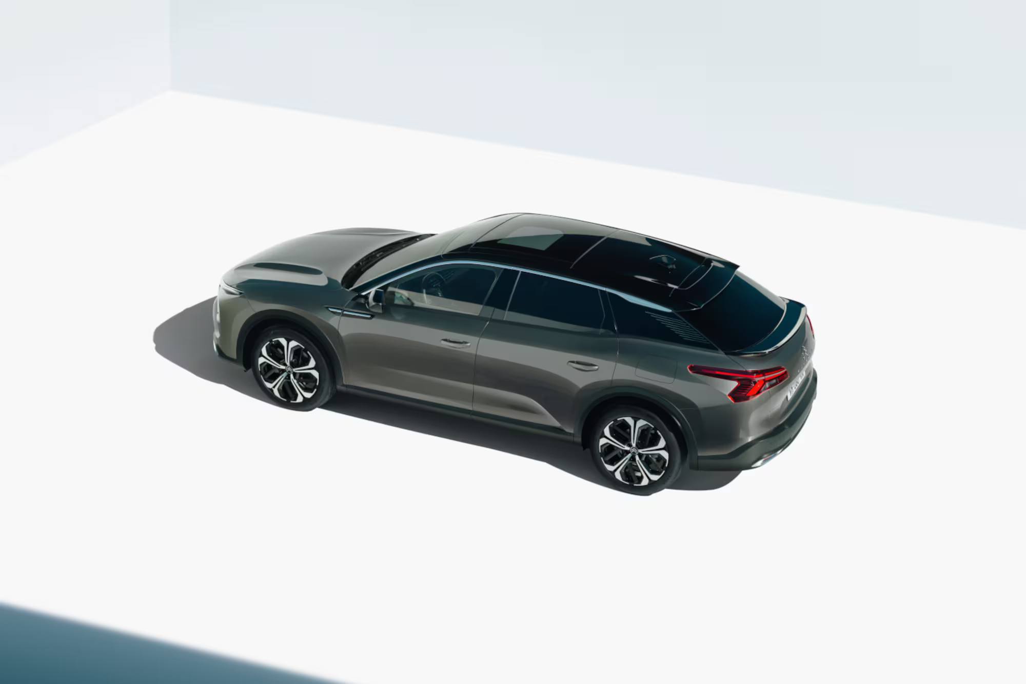 Renting Citroën C5 X Berlina Renting Finders