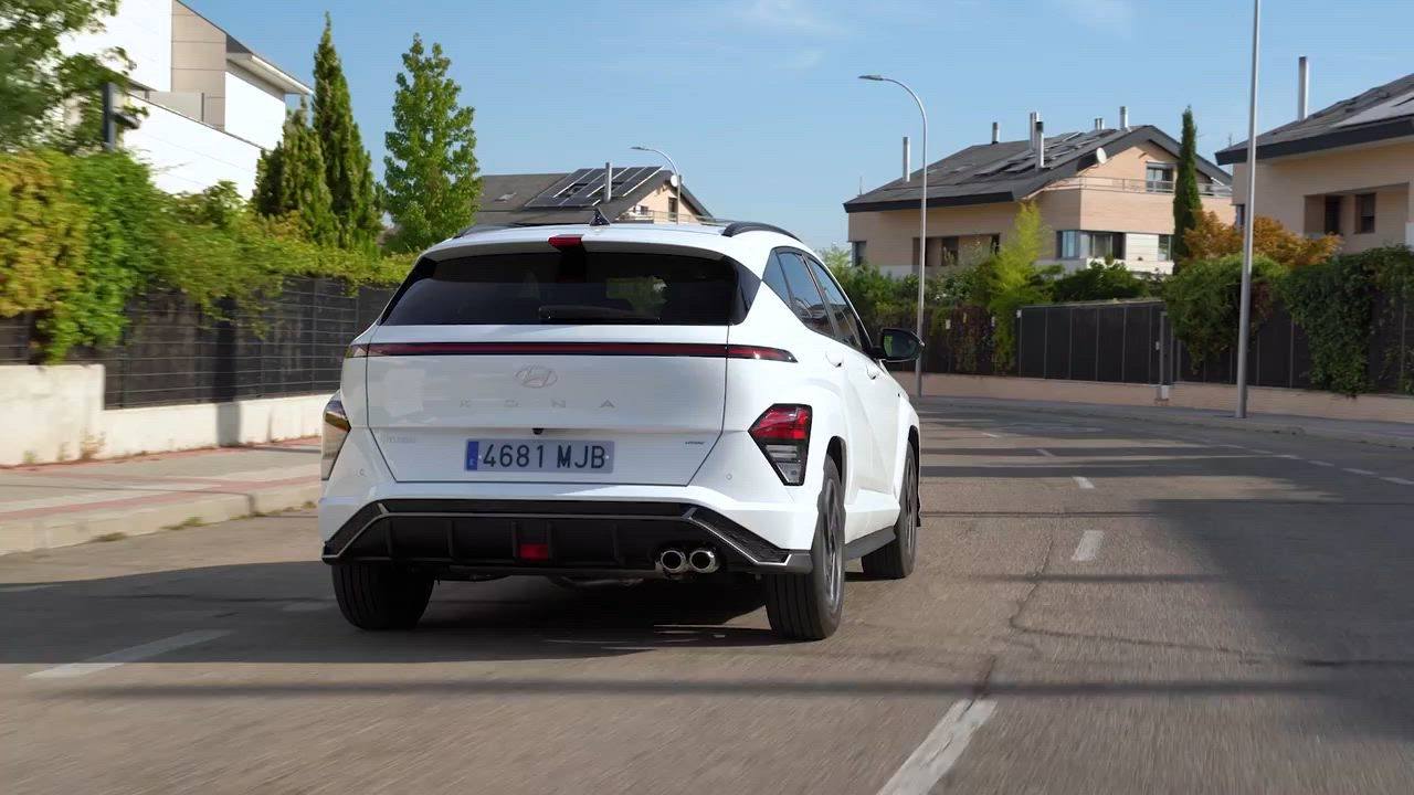 Renting Hyundai Kona 1.6 GDI HEV Maxx DCT Sin Entrada