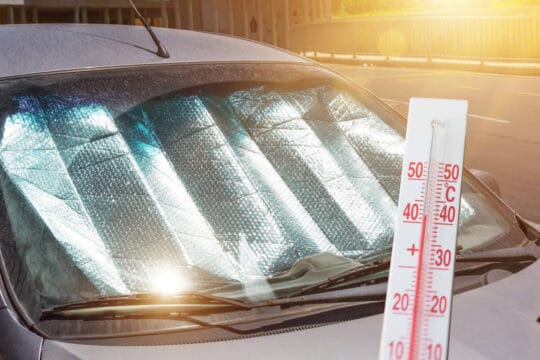 Cómo proteger un coche eléctrico de las altas temperaturas - Renting Finders