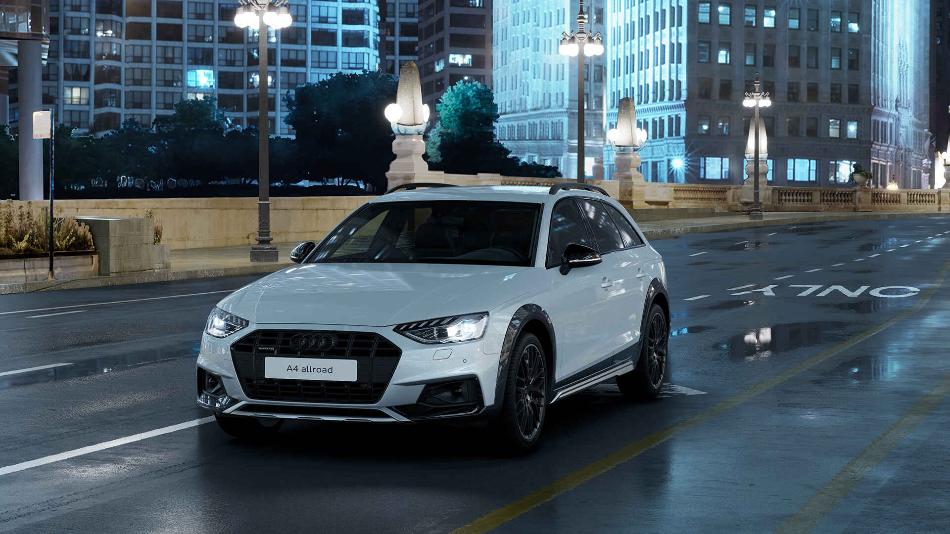 Renting Audi A4 Allroad Quattro Monovolumen 4x4