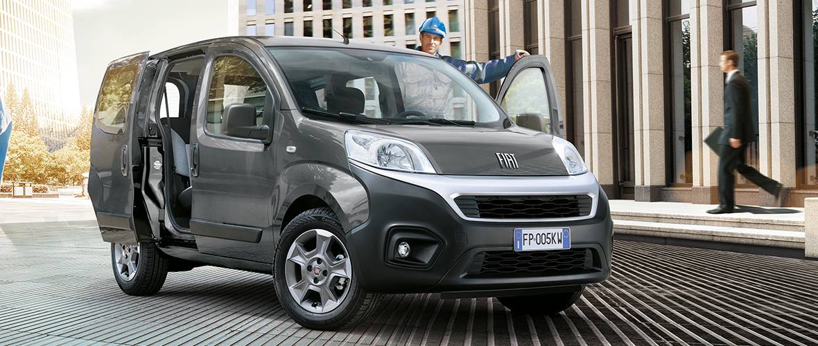 Renting Fiat Fiorino Combi Furgoneta Familiar 5 Plazas Renting Finders