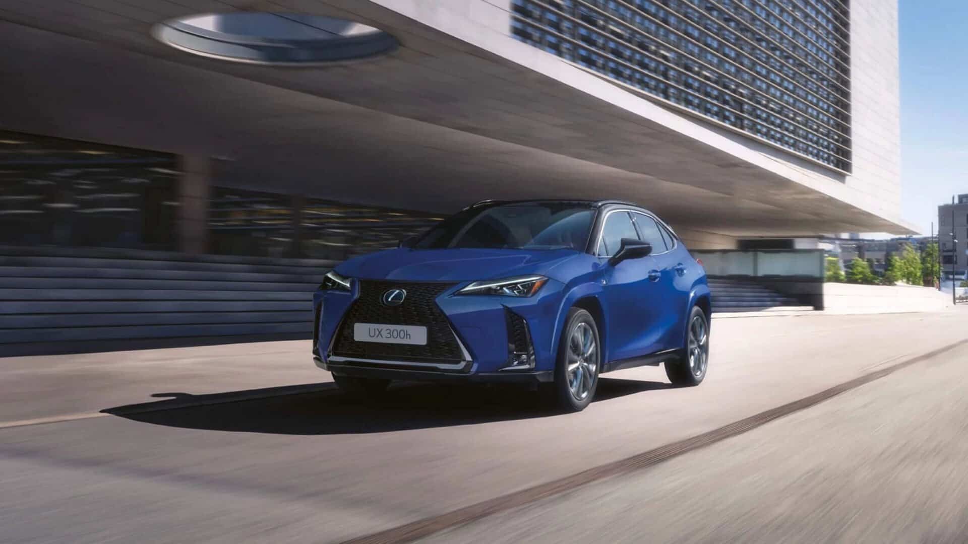 Renting Lexus UX 2.0 250h Business Sin Entrada