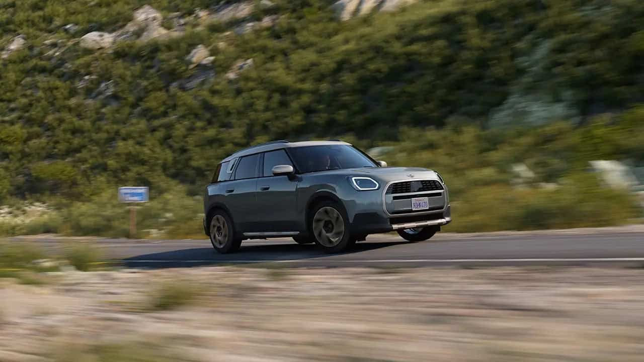 Renting Mini Countryman Cooper D Sin Entrada