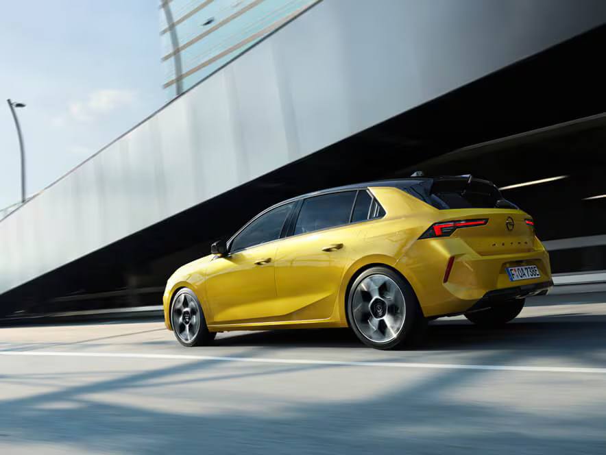 Renting Opel Astra Compacto Renting Finders