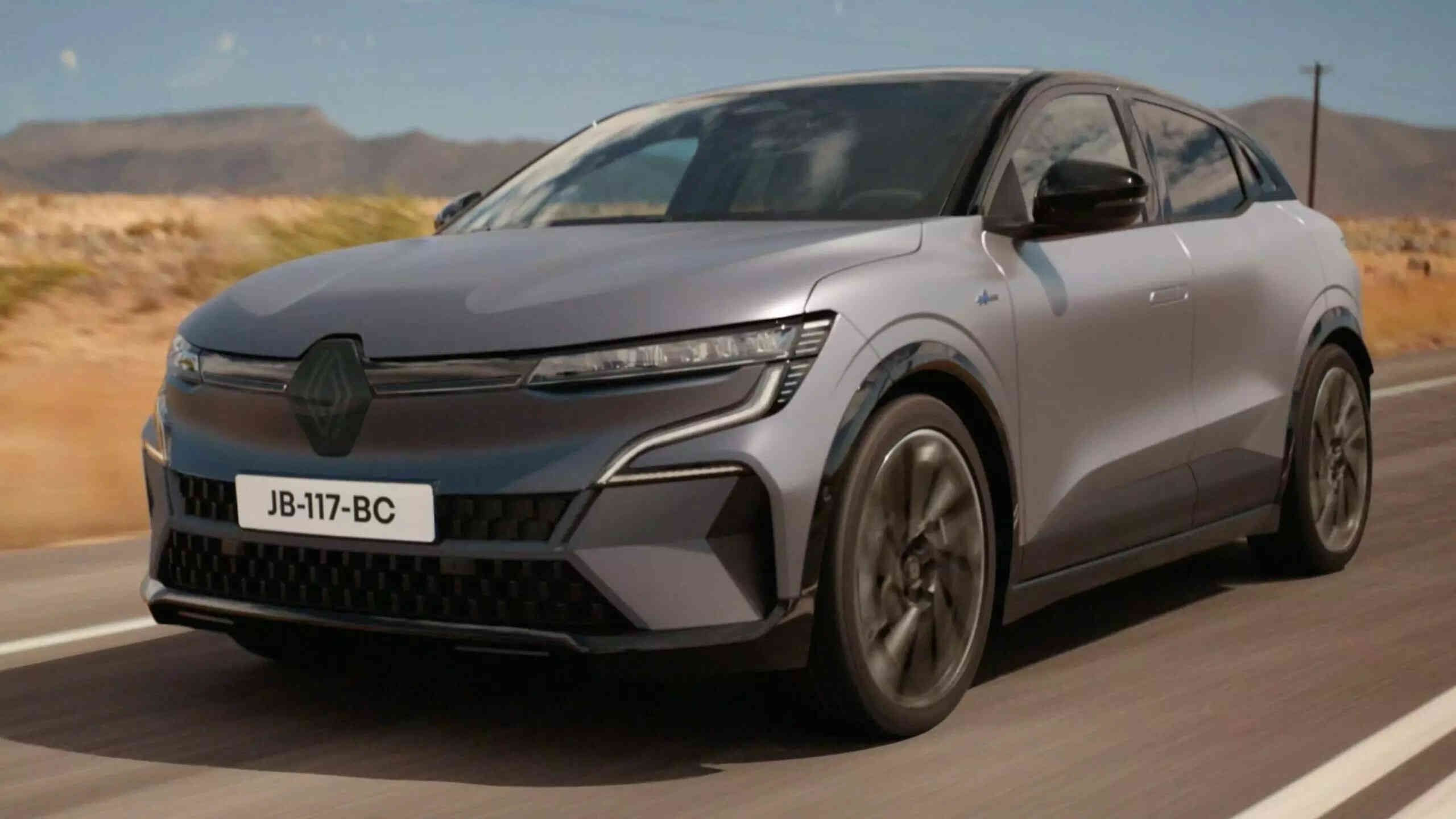 Renting Renault Megane E-TECH Evolution ER EV60 96kW(130CV) super ch. Sin Entrada
