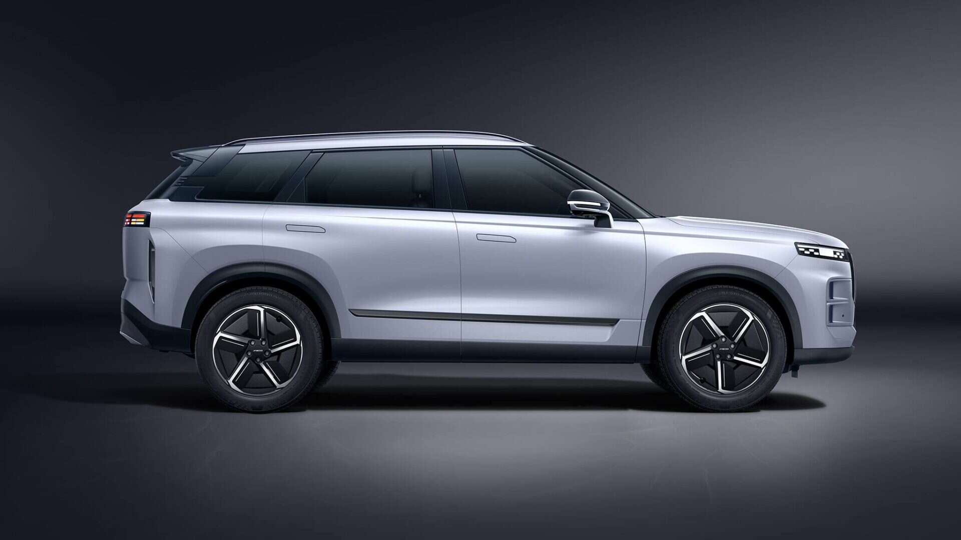 Renting Jaecoo 7 Plata SUV Automático