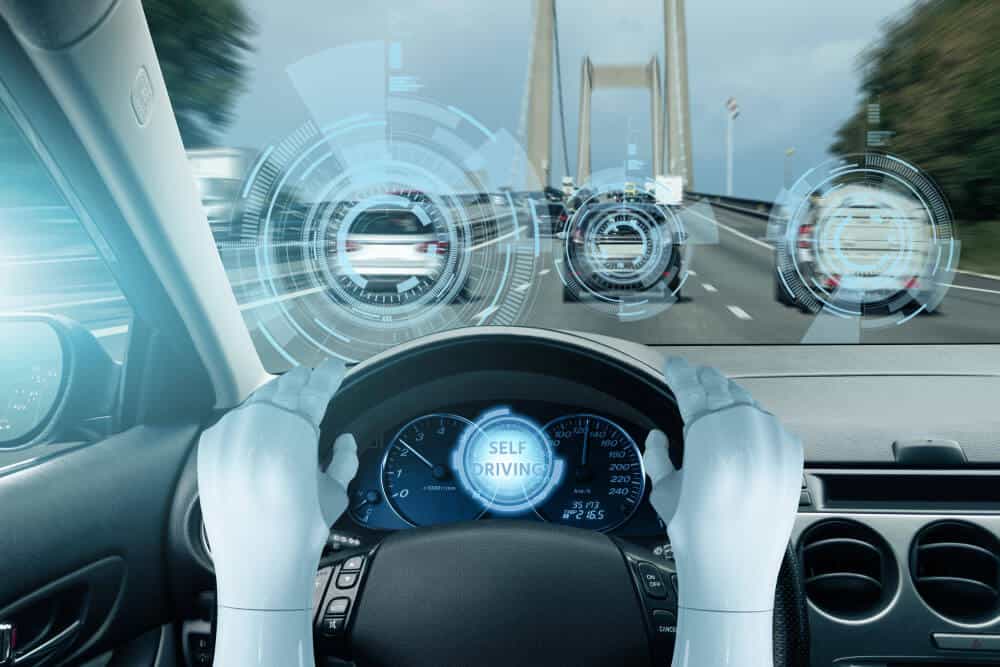 Inteligencia artificial en coches: mucho más que ChatGPT I Renting Finders