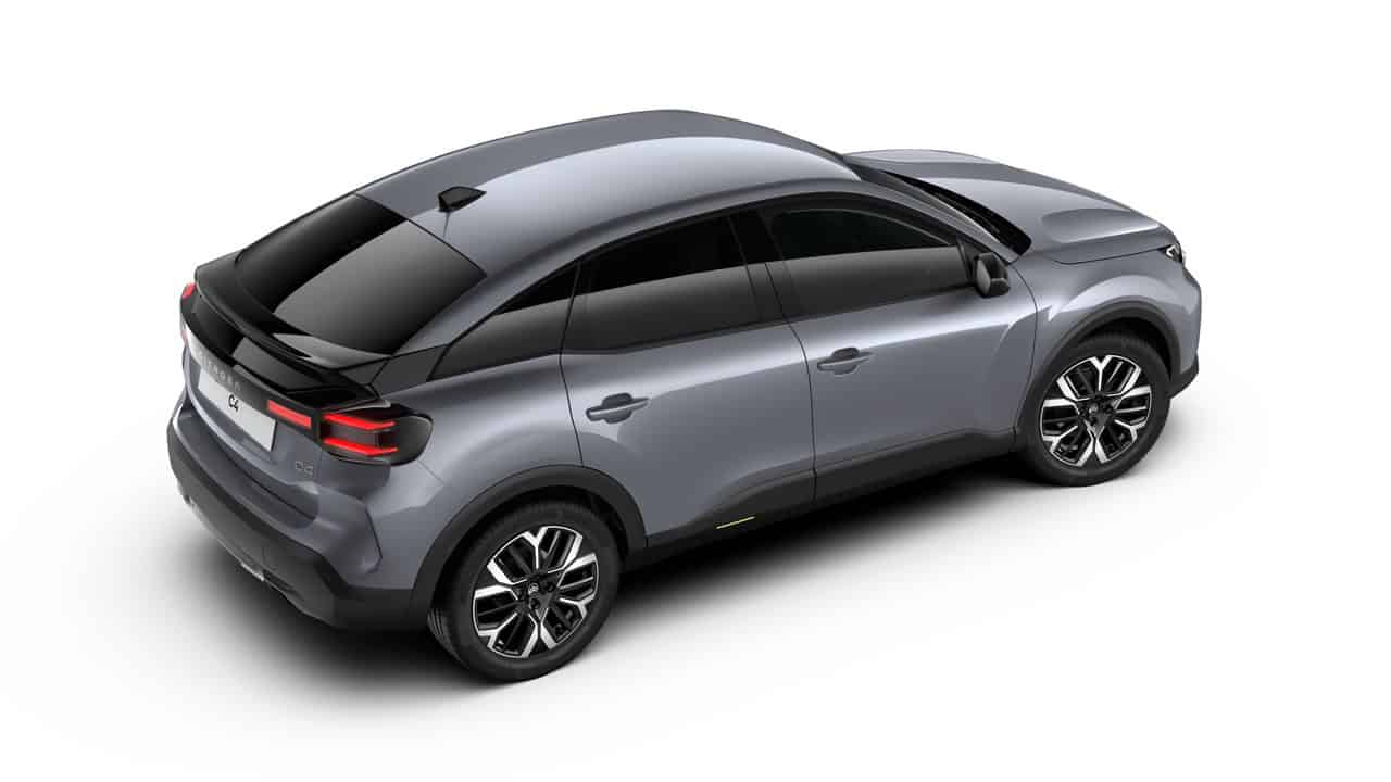 Renting New Citroën C4 Max Gris Mercury SUV