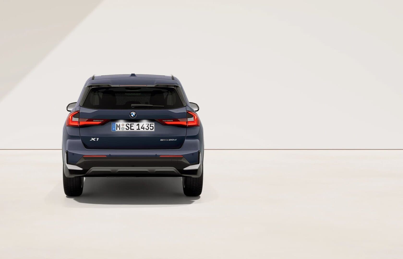 Renting New BMW X1 Night Dusk Blue SUV Micro Hibrido Diésel Automático Etiqueta ECO
