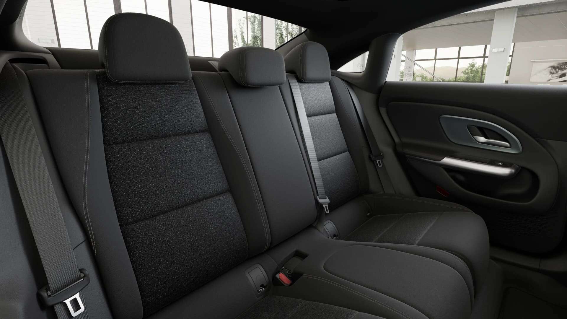 Renting New Mercedes Benz CLA EQ Negro Cosmos Sedán Eléctrico Automático Etiqueta 0 Asientos