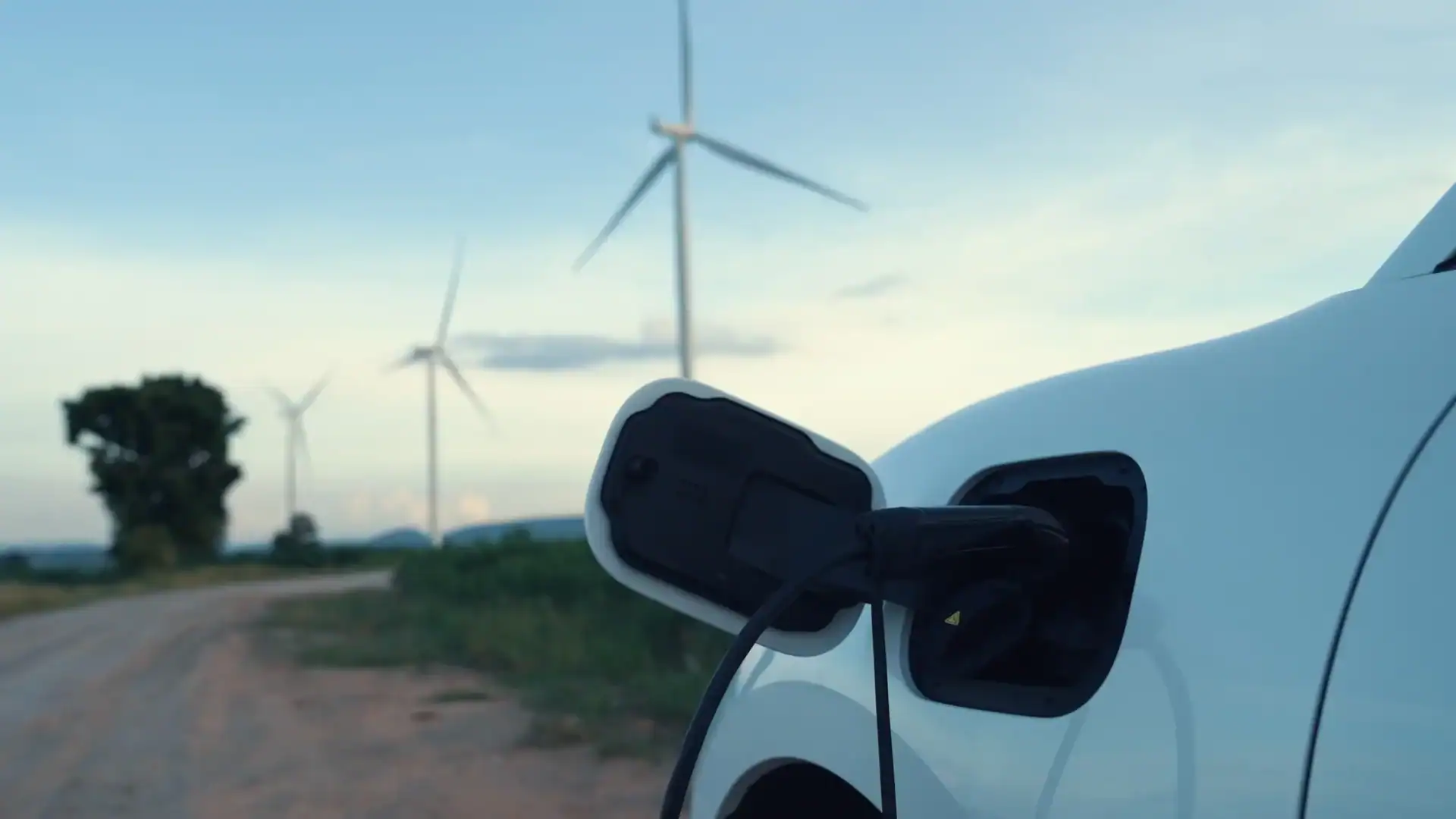 mejores coches hibridos renting 2026 scaled Los 4 mejores coches híbridos de renting que estrenar este 2026