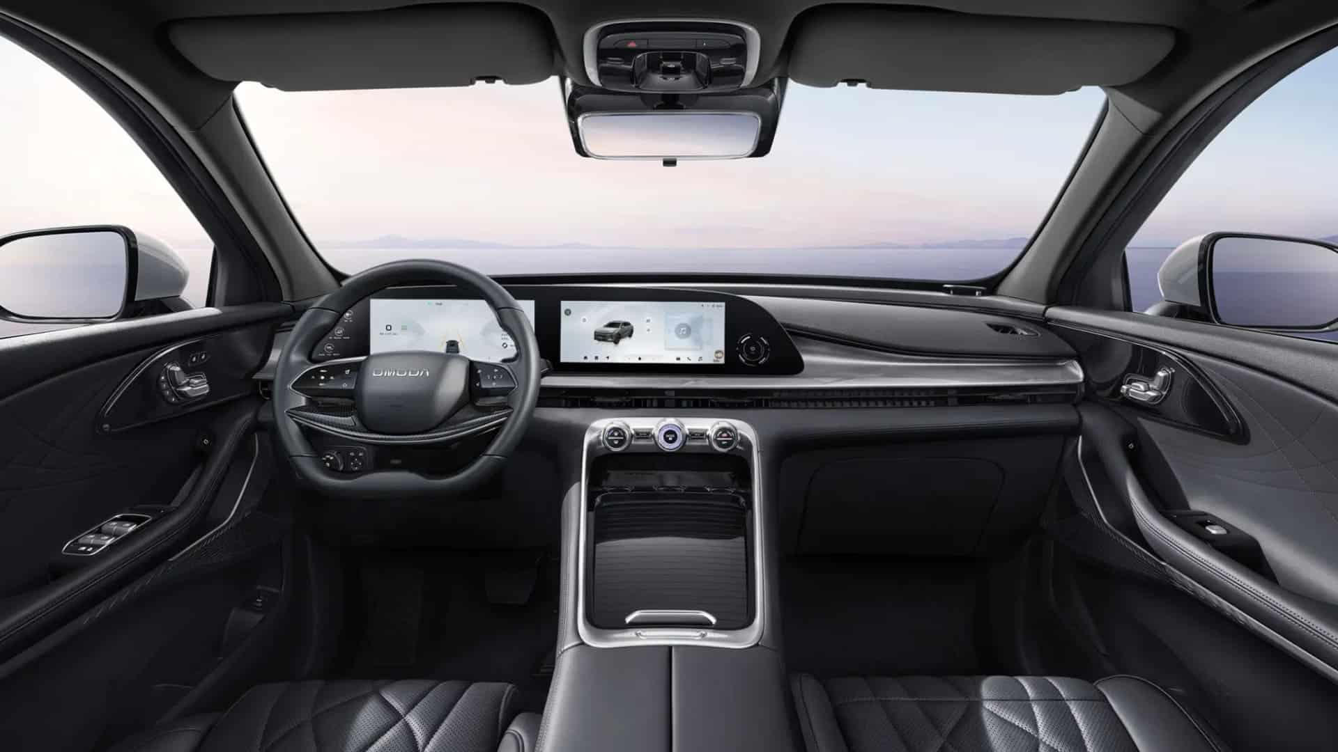 Renting New Omoda 9 Premium Black SUV PHEV Híbrido-Enchufable Automático Etiqueta 0 AWD Interior